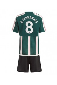 Manchester United Bruno Fernandes #8 Jalkapallovaatteet Lasten Vieraspeliasu 2023-24 Lyhythihainen (+ Lyhyet housut)